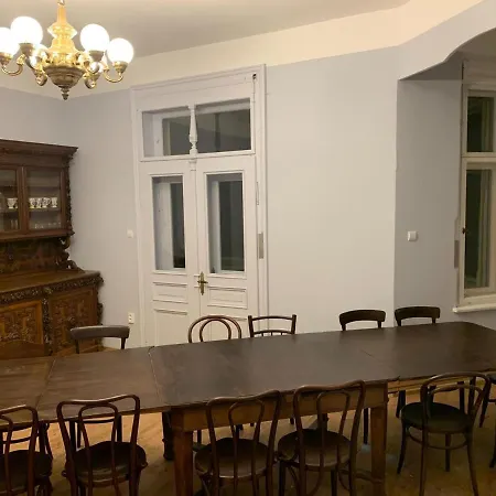 Spacious In Luknov With Private Garden Ferienhaus Šluknov
