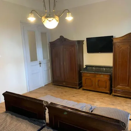 Ferienhaus Spacious In Luknov With Private Garden